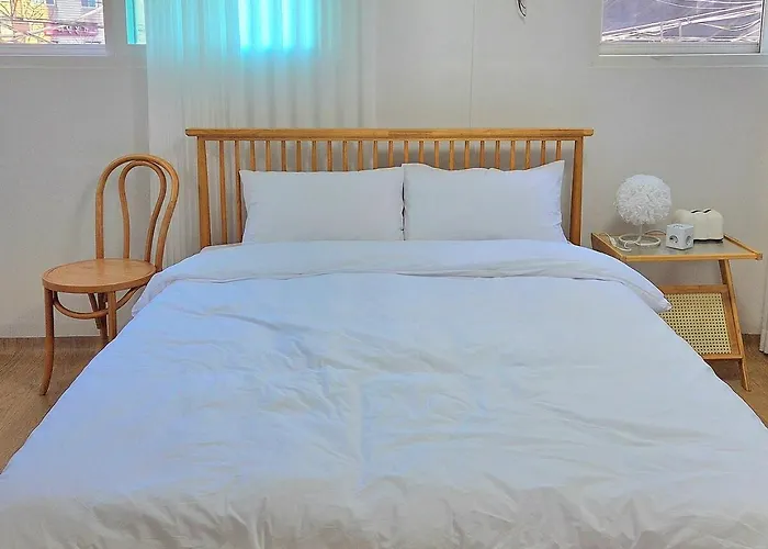 Appartement Clover Spacious 2br Near Ddp